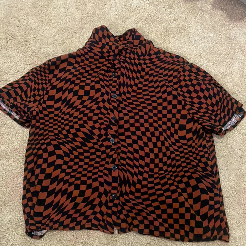 button down checkered shirt